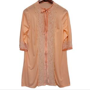 Vintage Union Made ILGWU Peach Pink Ivory Lace House Coat Robe Snowdon M